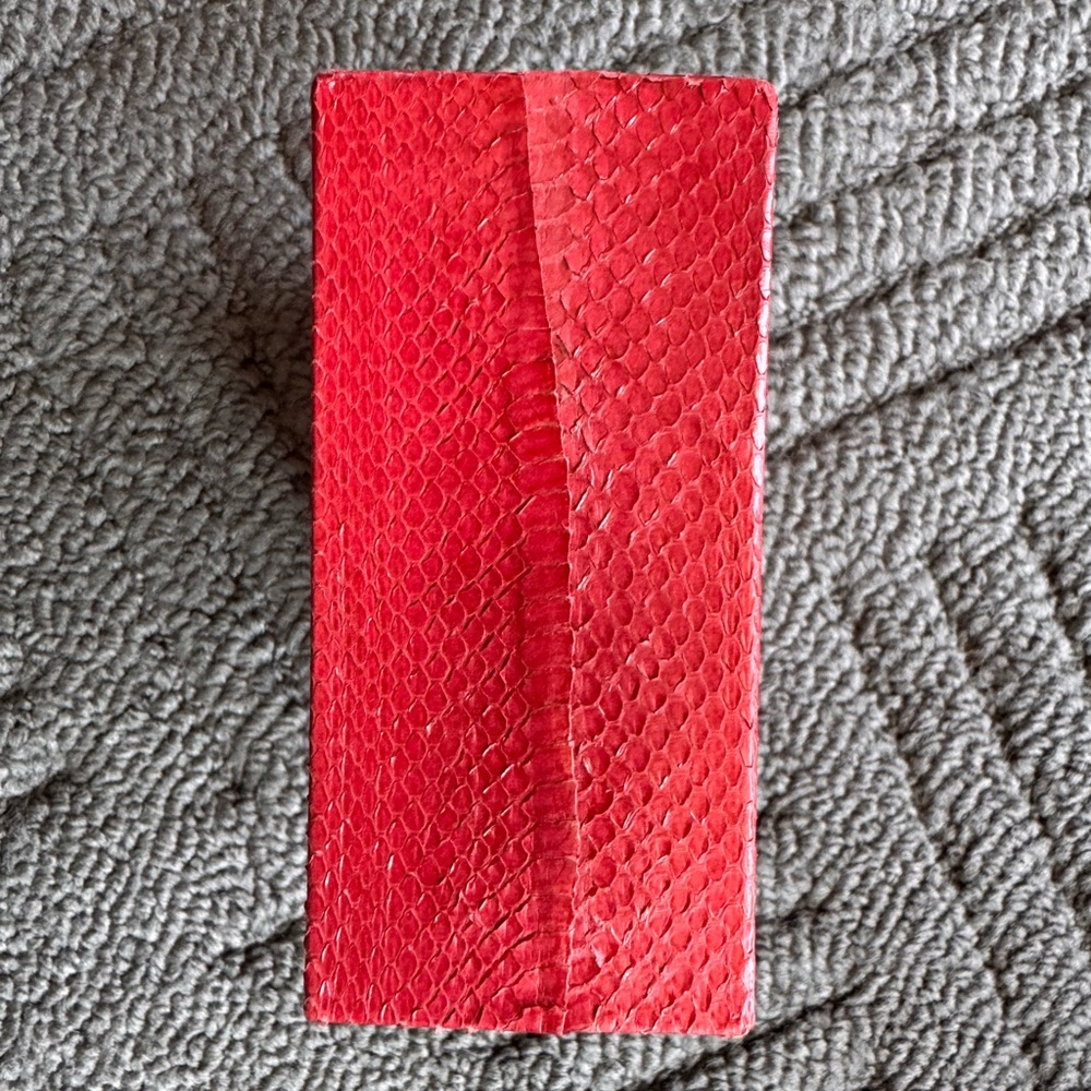 Red Textured Coasters Set - Picture 6 of 6